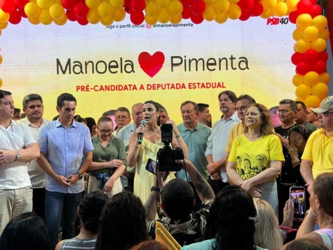 Manoela Pimenta